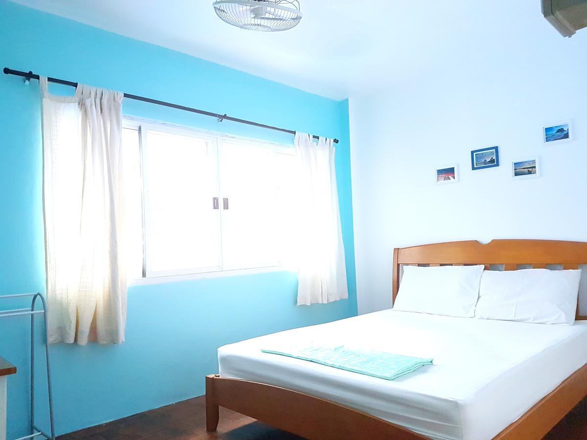 The I Talay Room And Souvenir Krabi town Exteriör bild